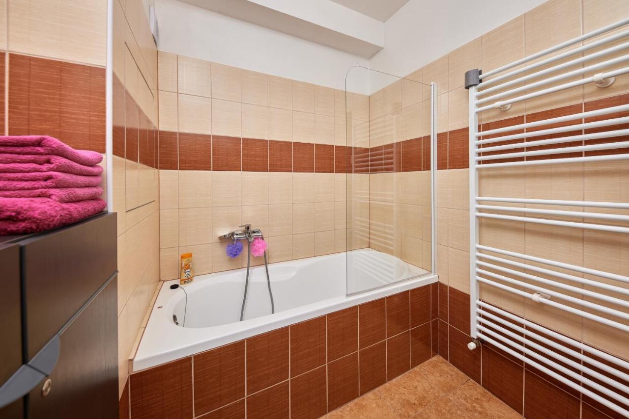 ברטיסלאבה Cutie Apartment מראה חיצוני תמונה